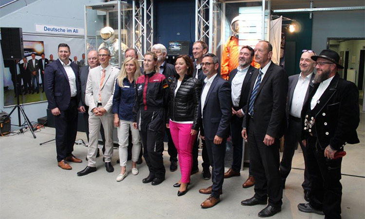 Foto Gründer- Gruppe bei Richtfest 2025